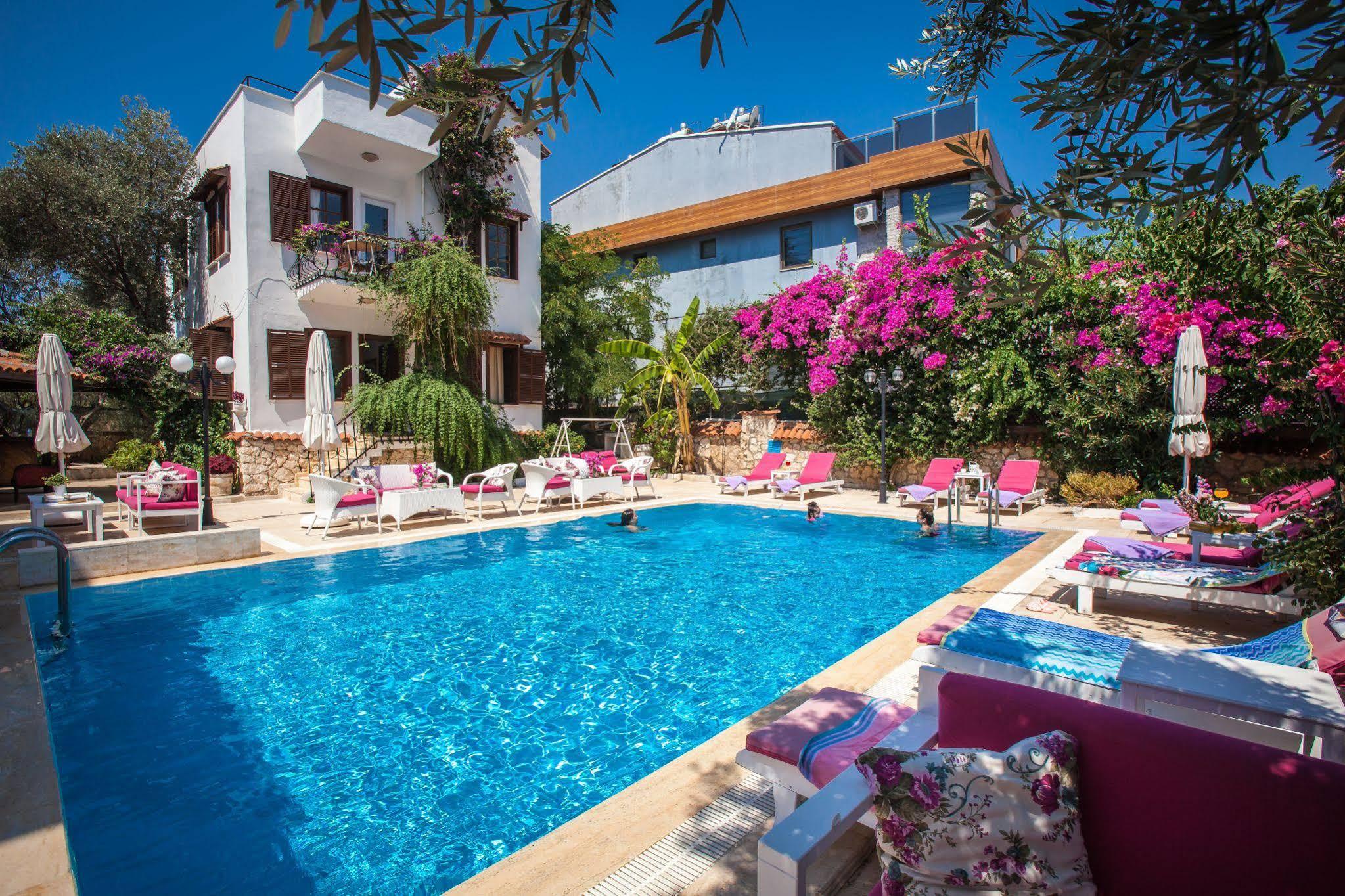 Papermoon Hotel & Apartments Kaş Exteriör bild