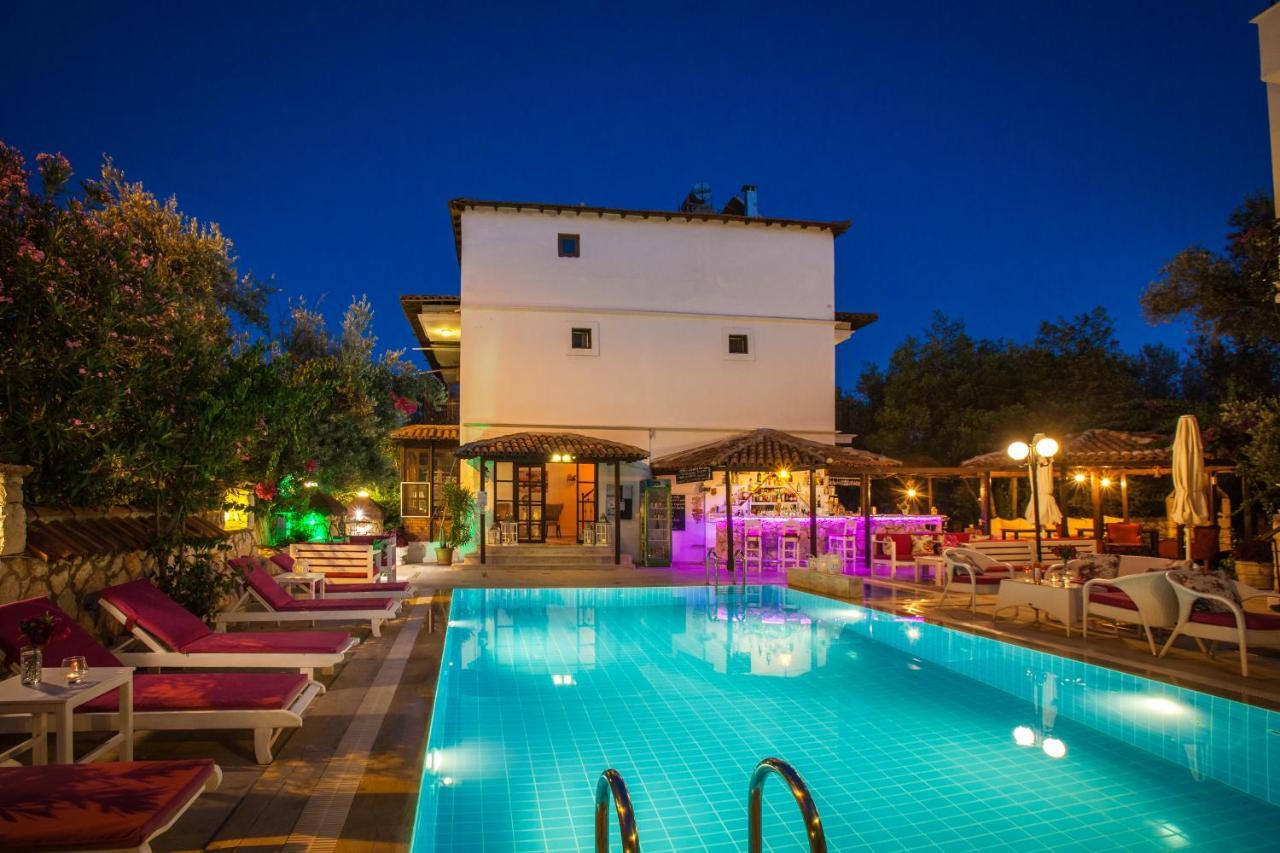 Papermoon Hotel & Apartments Kaş Exteriör bild